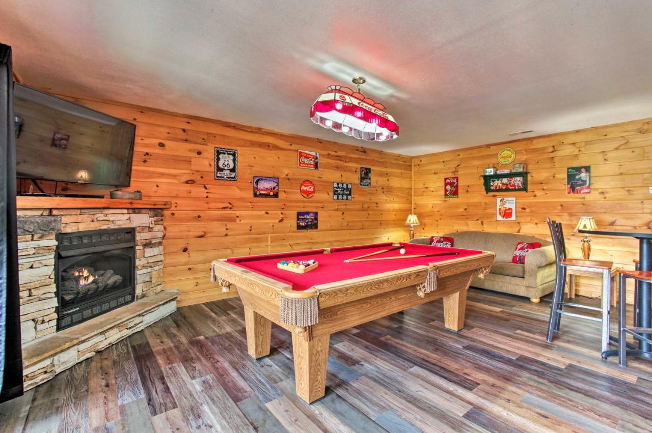 Gatlinburg Mountain Cabin With Grill And Pool Table! エクステリア 写真