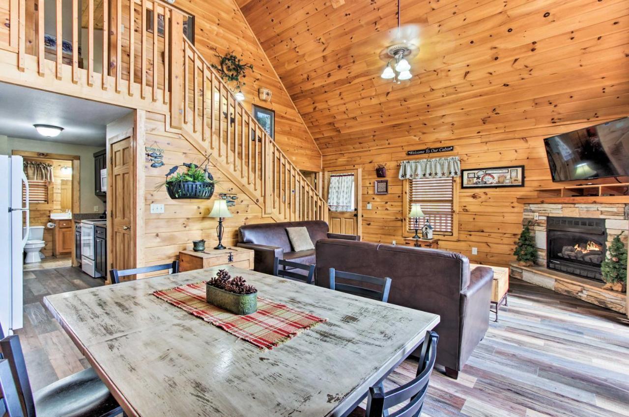 Gatlinburg Mountain Cabin With Grill And Pool Table! エクステリア 写真