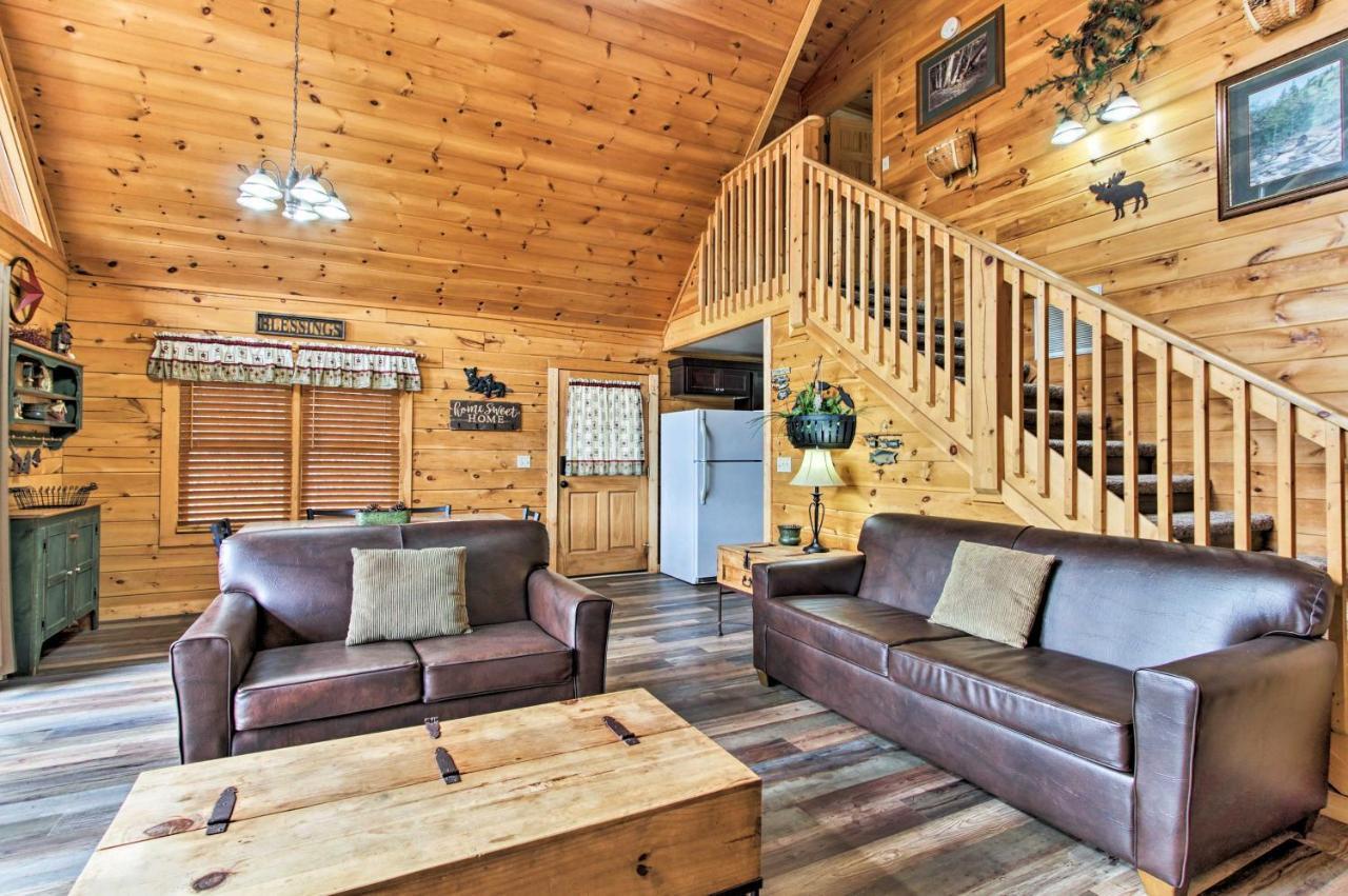 Gatlinburg Mountain Cabin With Grill And Pool Table! エクステリア 写真