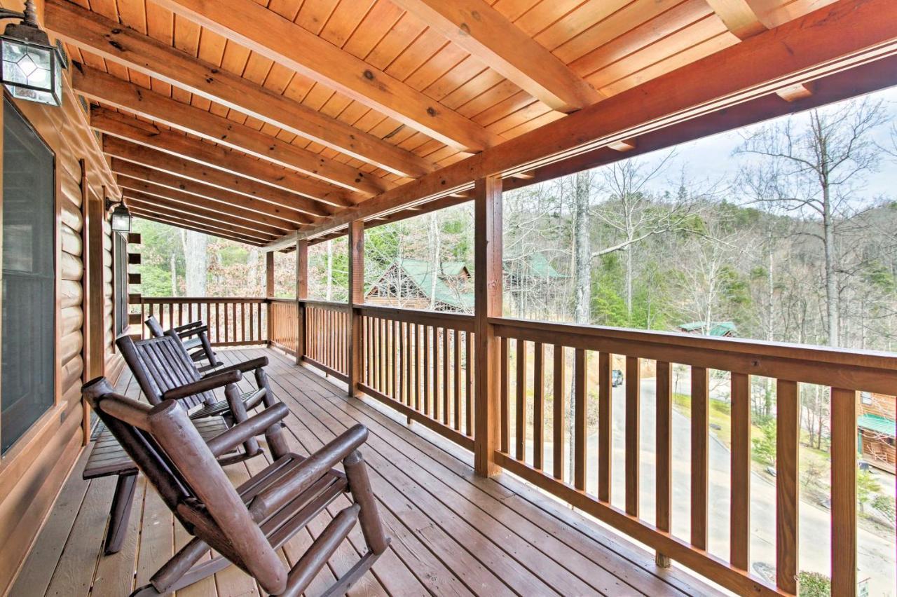 Gatlinburg Mountain Cabin With Grill And Pool Table! エクステリア 写真